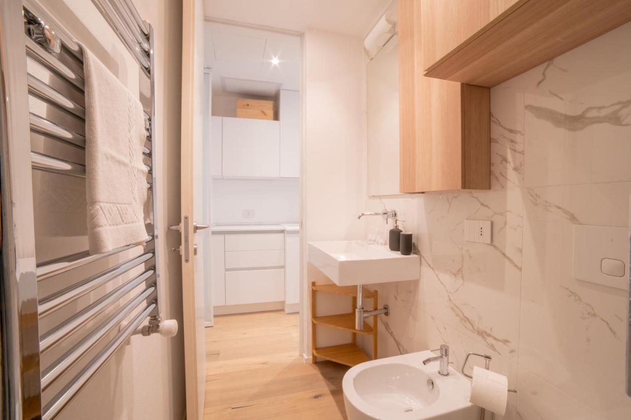 Navigli-Centro-Universita, Amazing New Apartment Milán Exteriér fotografie