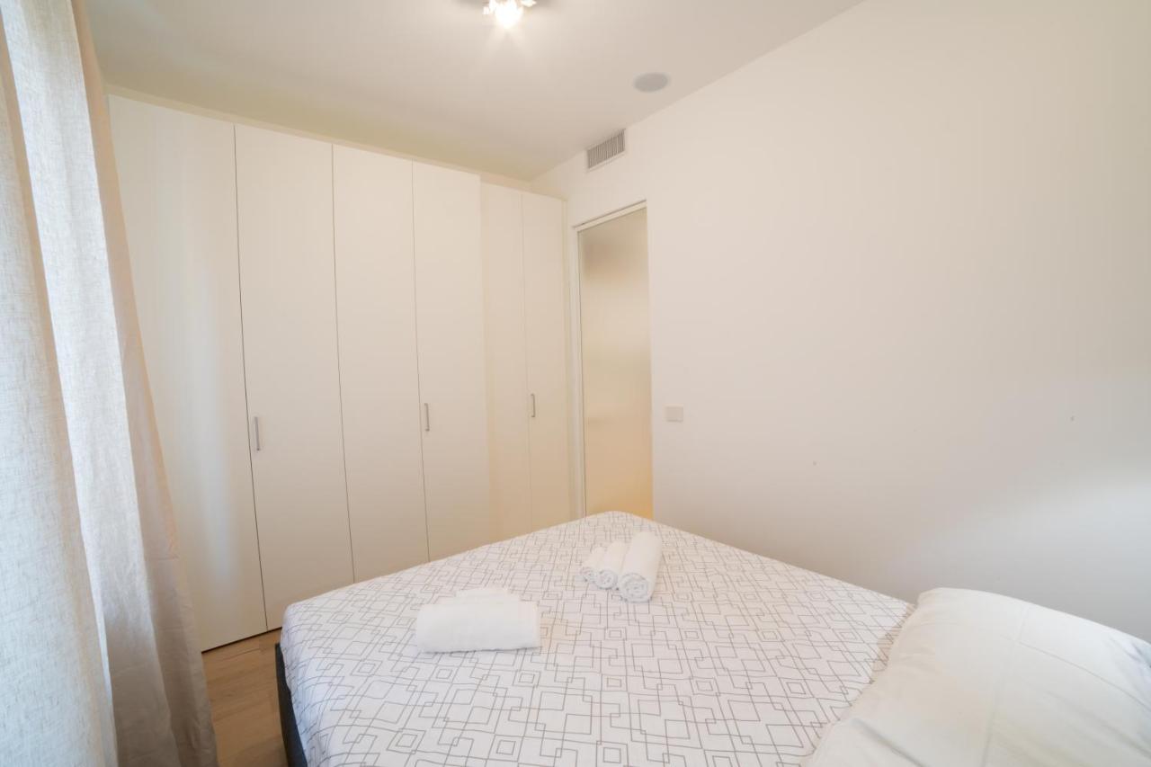 Navigli-Centro-Universita, Amazing New Apartment Milán Exteriér fotografie